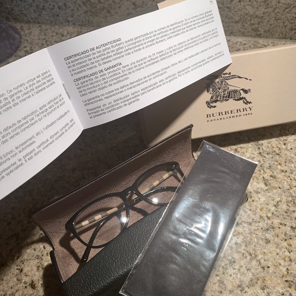 🤓💎NEW BURBERRY FRAMES🤓W/ ORIGINAL CASE/BOX💎🤓 - Picture 13 of 16